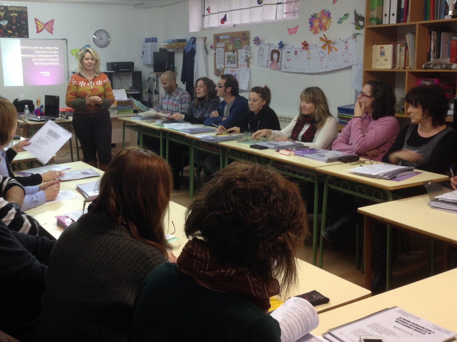 CURSO APOYO PSICOSOCIAL, ATENCIÓN RELACIONAL Y COMUNICATIVA EN INSTITUCIONES