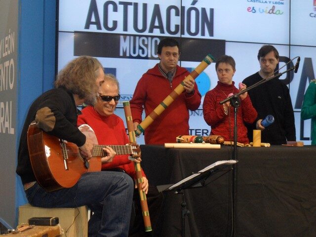 Grupo Musical “Palo de Lluvia”
