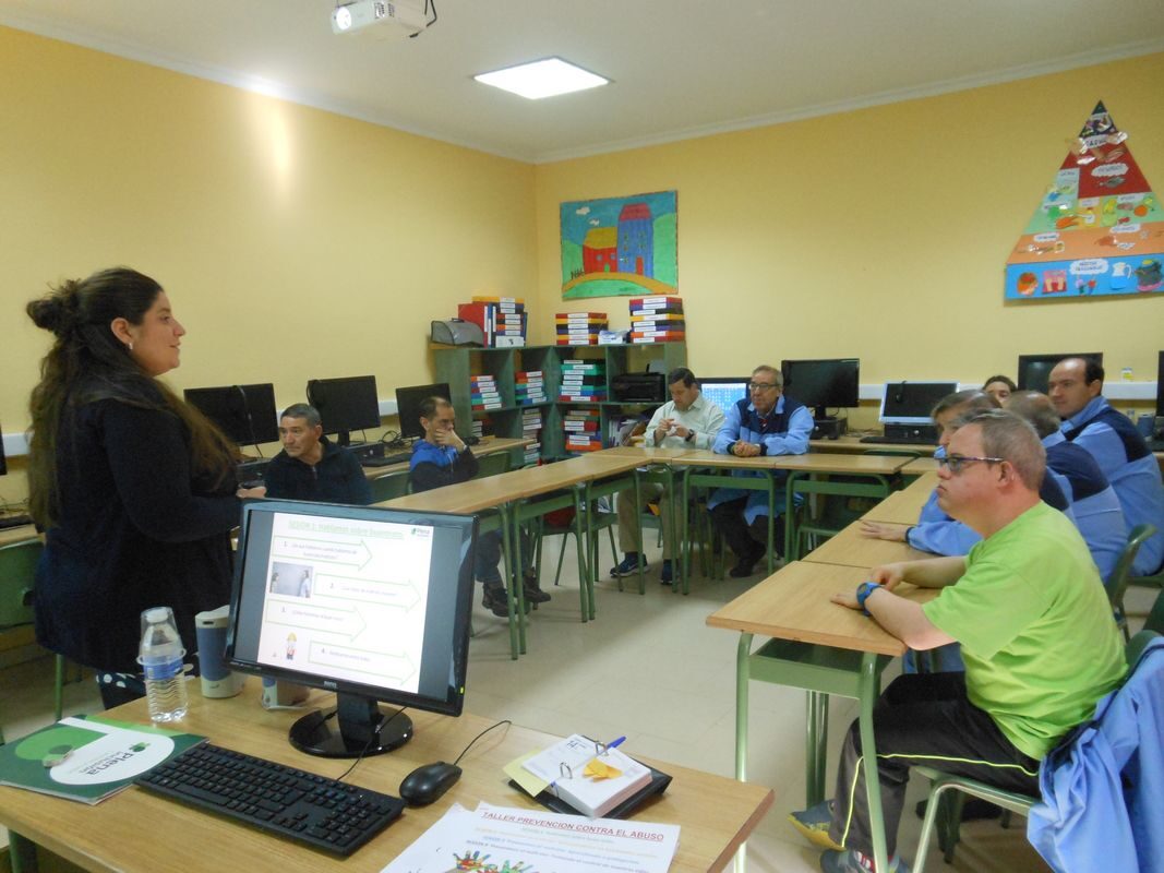 Taller para aprender “el buen trato” y evitar “el maltrato”.